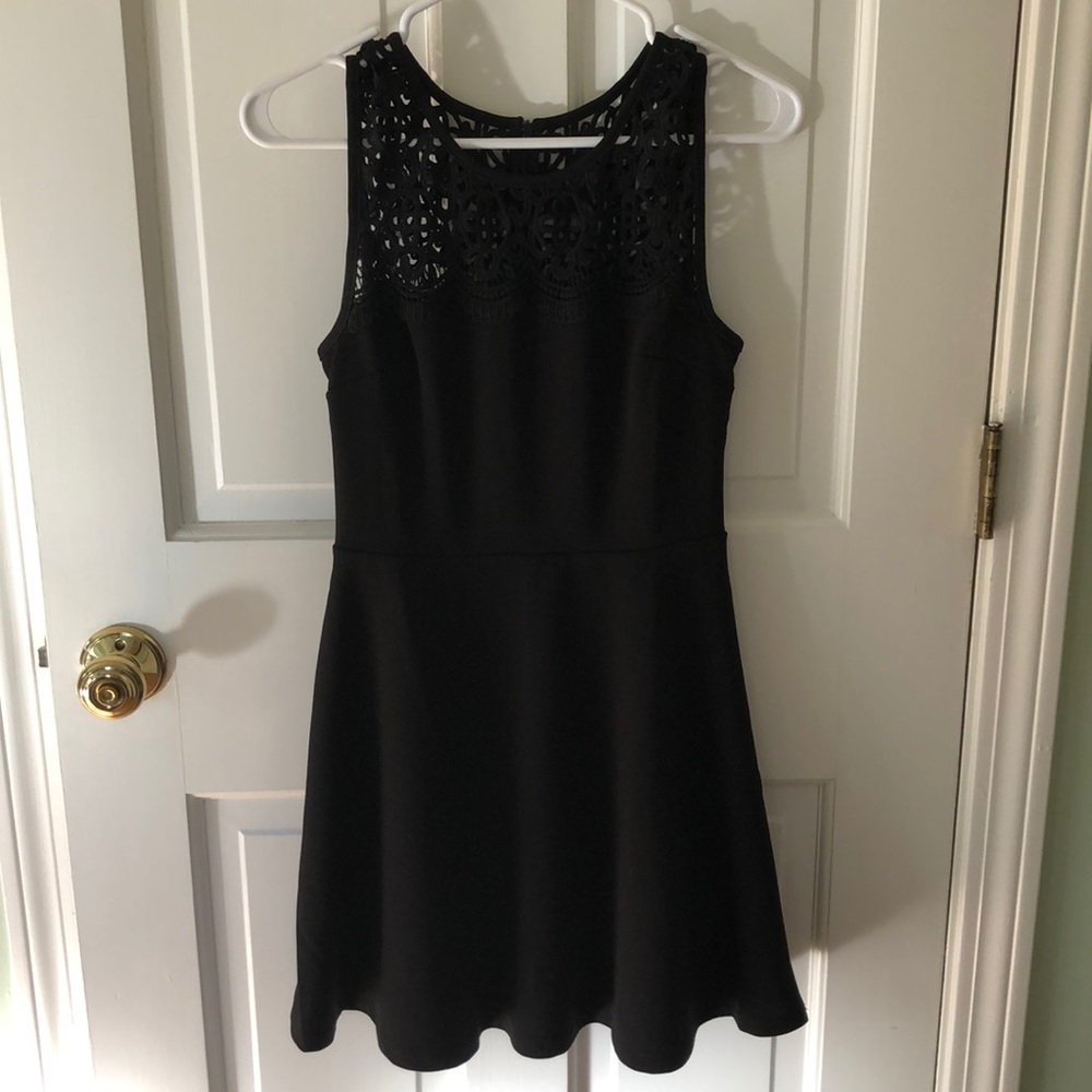 LULUS DRESS